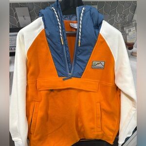 Women’s fleece pullover by Passenger, size Large